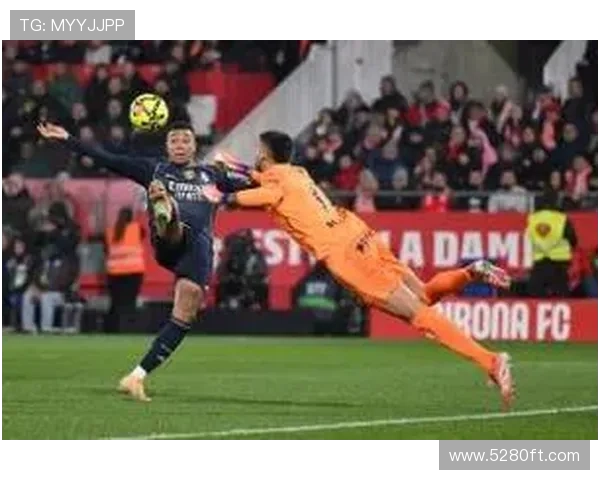 维尼修斯谈本泽马姆巴佩情谊深